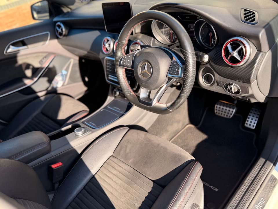 2016 Mercedes-Benz A200D AMG LINE PREMIUM