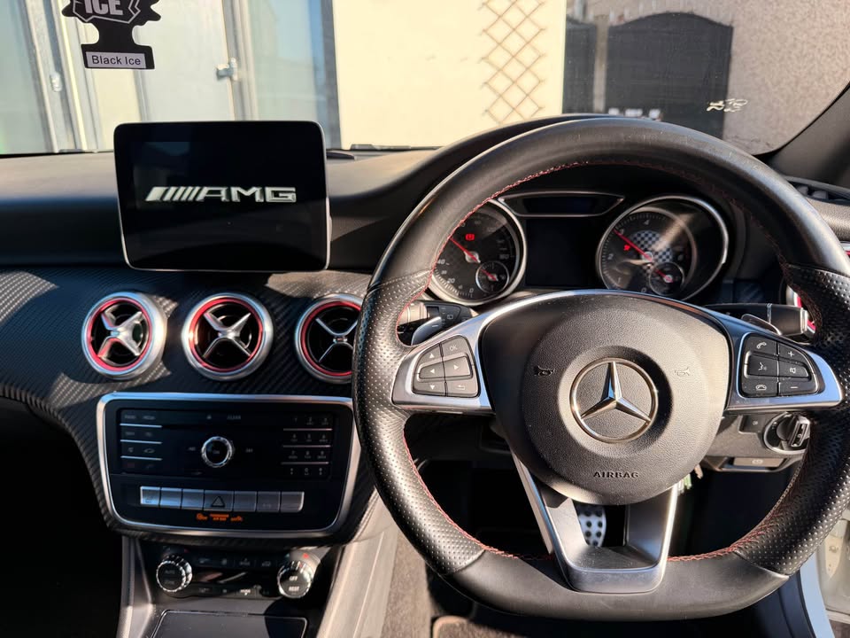 2016 Mercedes-Benz A200D AMG LINE PREMIUM